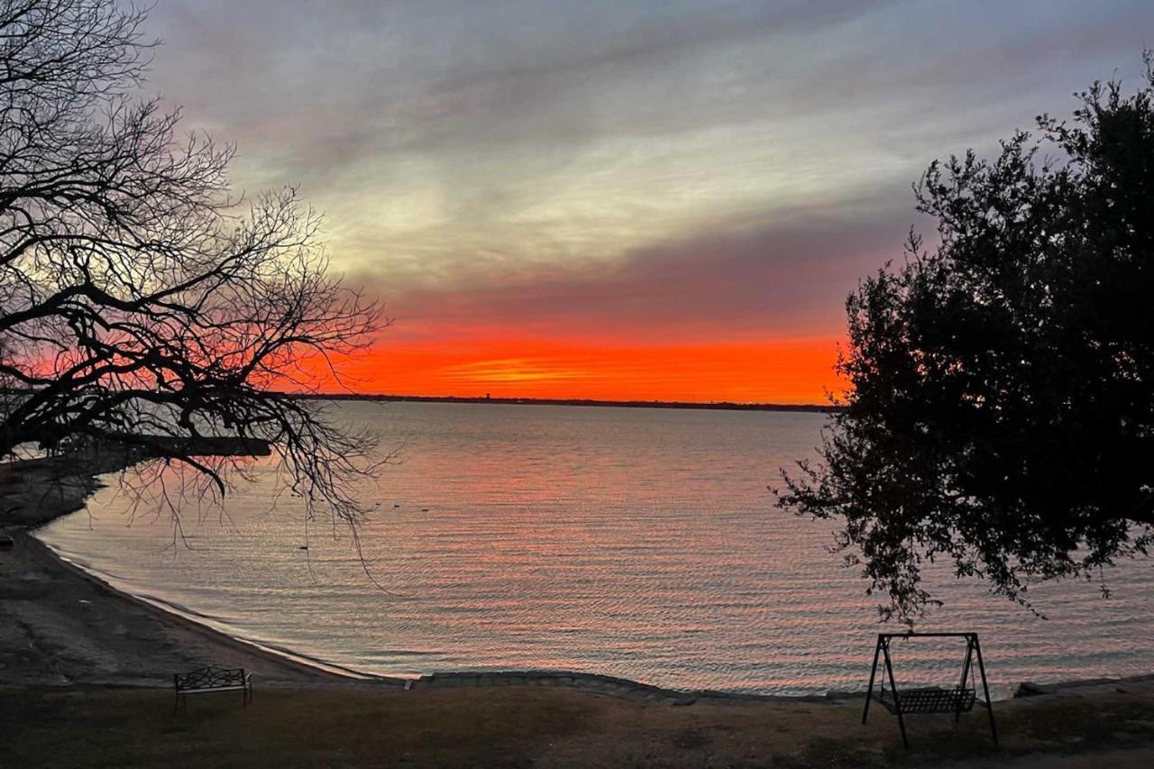 Lakefront Rockwall Home With Scenic Deck And Patio! Εξωτερικό φωτογραφία
